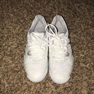 GEL RESOLUTION SIZE 7 ASICS NEW